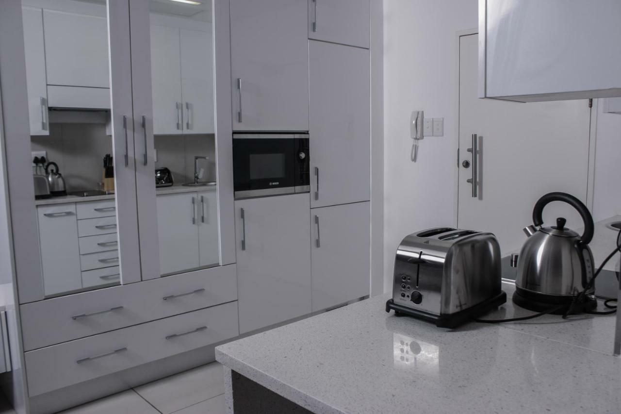 Itowers Studio Suite Gaborone Eksteriør bilde